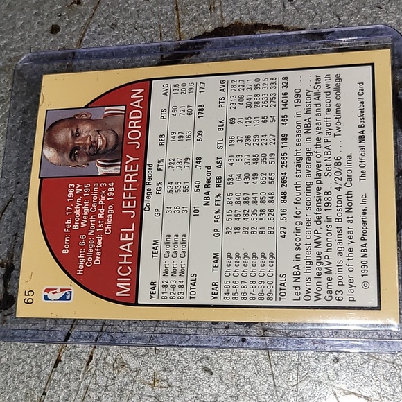Michael Jordan. 1990. NBA HOOPS. Mint. - Picture 5 of 7